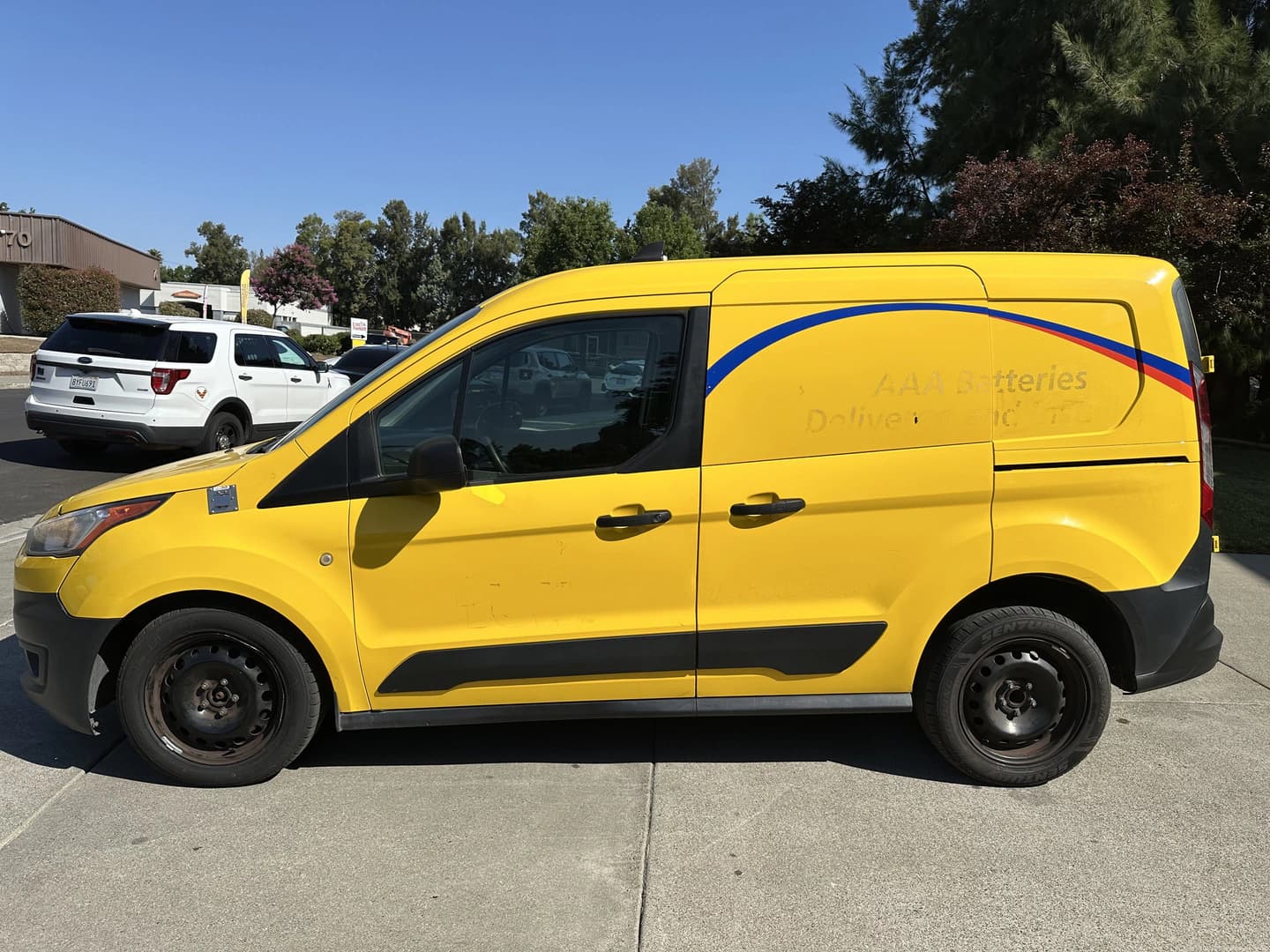 2019-ford-transit-connect-with-air-compressor-da810f