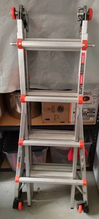 the-lawn-chair-workbench-2d2893